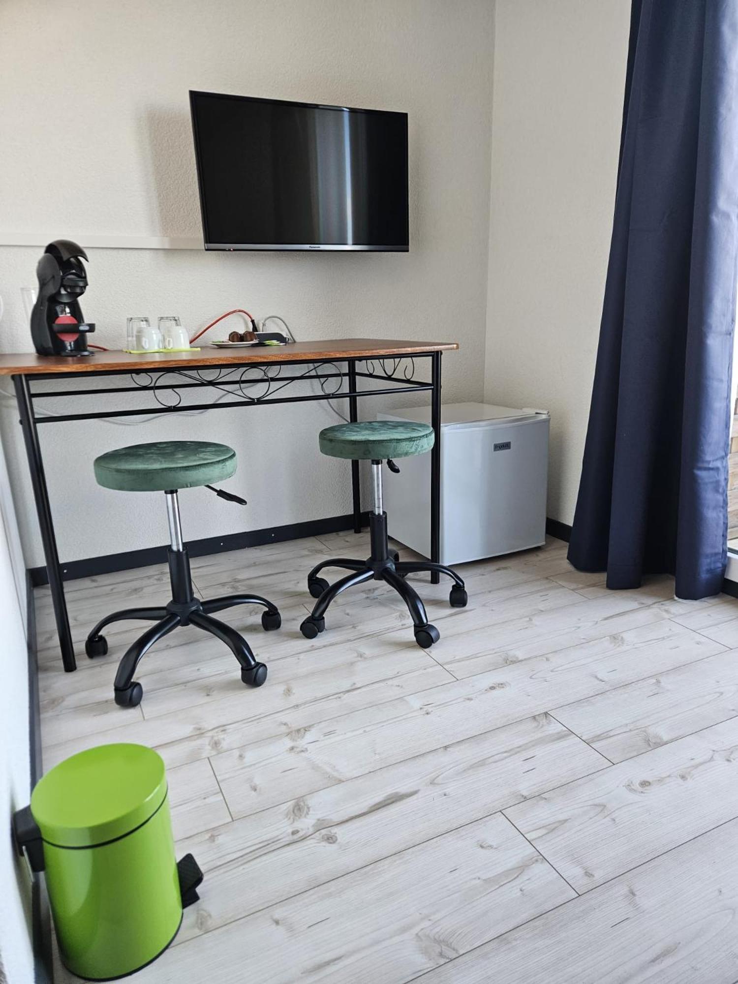 Mbar Hotel Altnau Kültér fotó